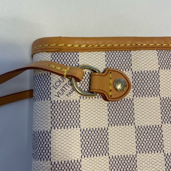 Louis Vuitton Damier Azur Neverfull PM - Picture 9 of 14